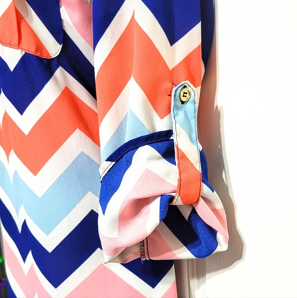 Wishful Park 3/4 Sleeve Blouse Top Shirt Colorful Chevron - Picture 2 of 5